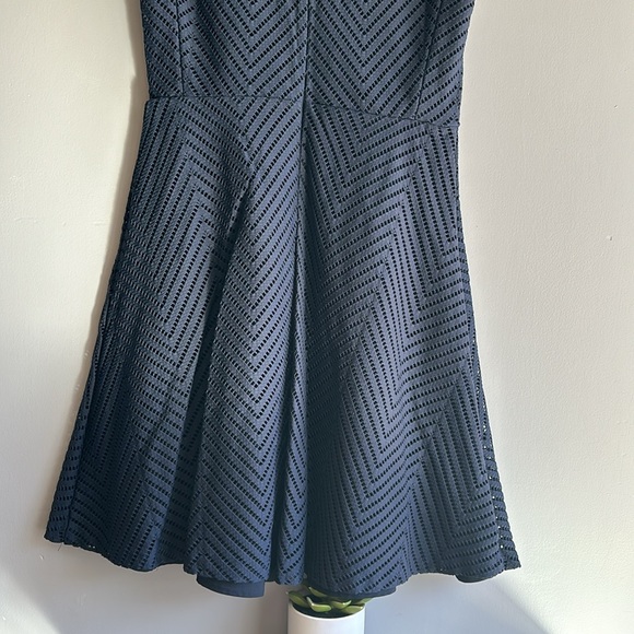 Tory Burch Fit & Flare Navy Blue Dress size S great condition - Picture 7 of 9